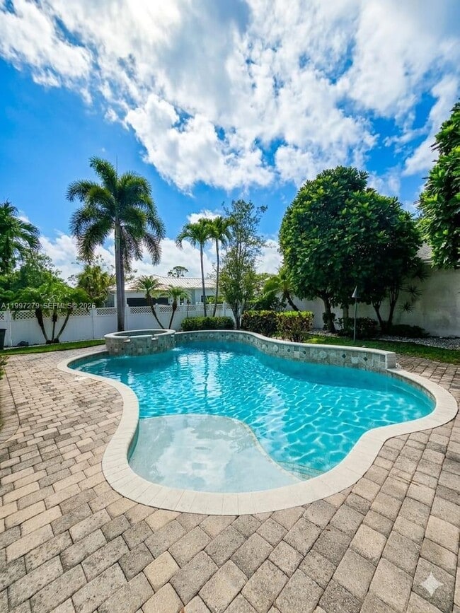 Photo - 2577 E Community Dr