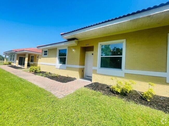 Building Photo - Tuscany Preserve-1645 Cumin Dr Kissimmee F... Rental