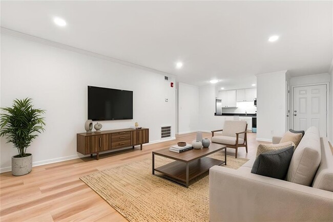 Photo - 5095 Roswell Rd NE Unit 203