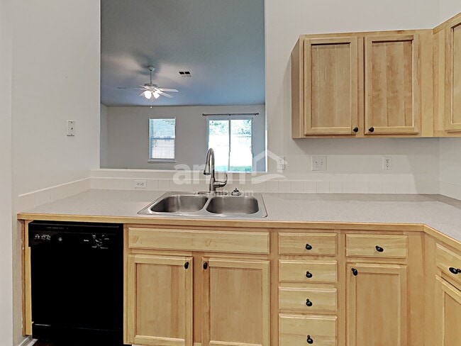 Photo - 9468 W Trestlewood Dr