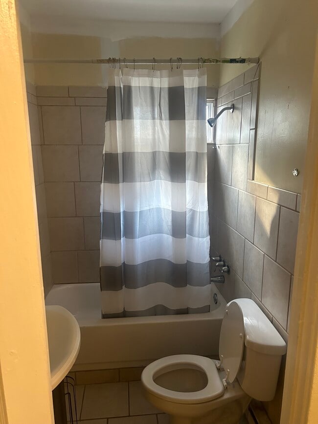 Photo - 667 Rutherford Ave Unit #1