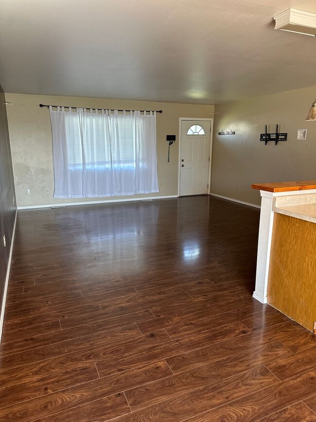 Photo - 2 Bedroom 2 Bathroom Home for Rent