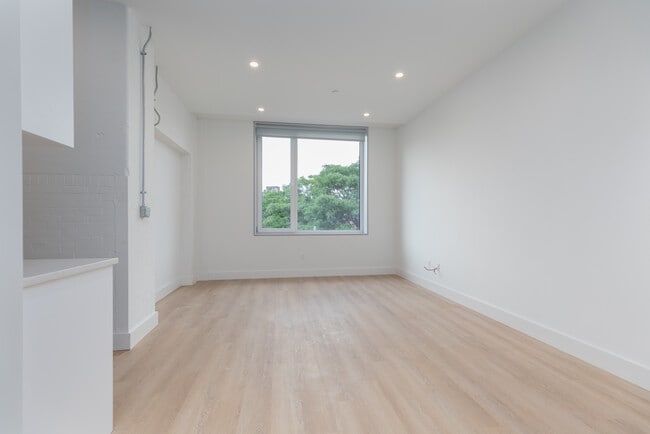 Photo - 1127 Harrison Ave Unit 201