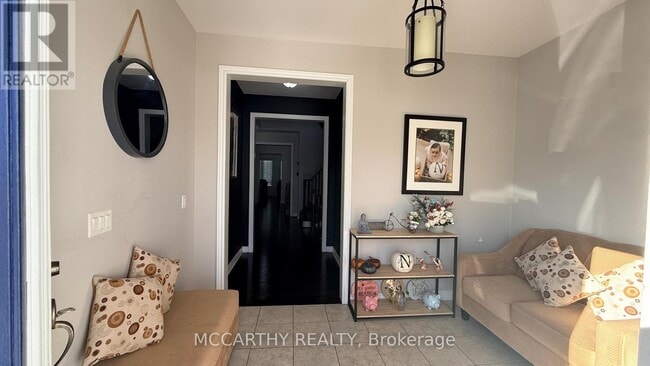 Photo - 124 Johnson Dr