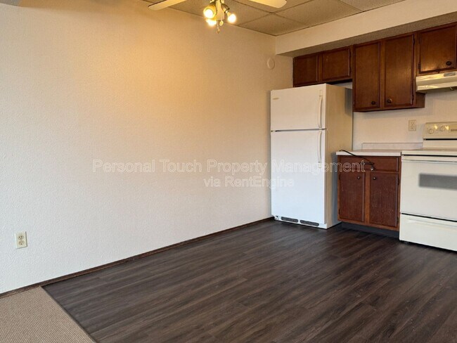 Photo - Western Road Apartments