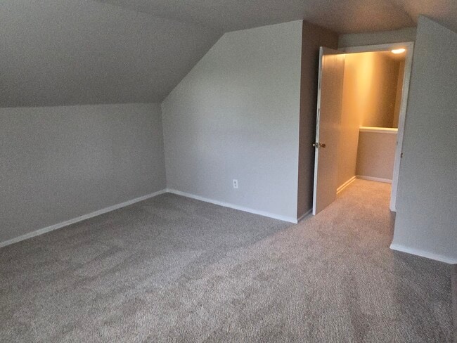 2nd Bedroom - 869 Palmer Rd