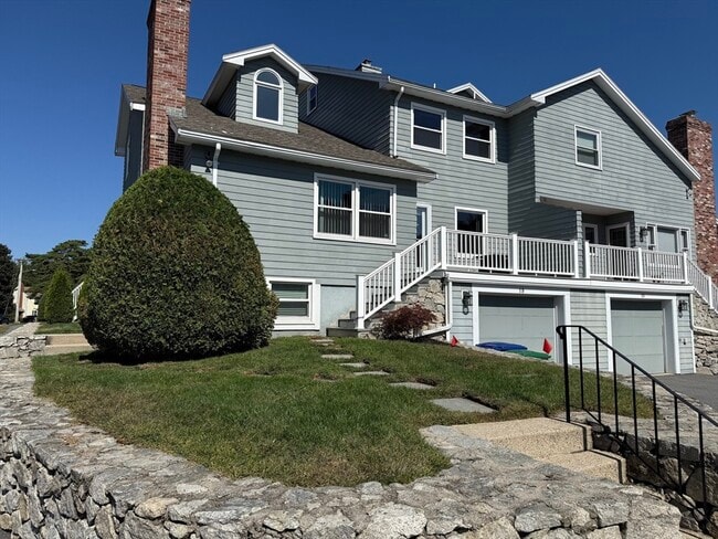 Photo - 1 Carnation Cir
