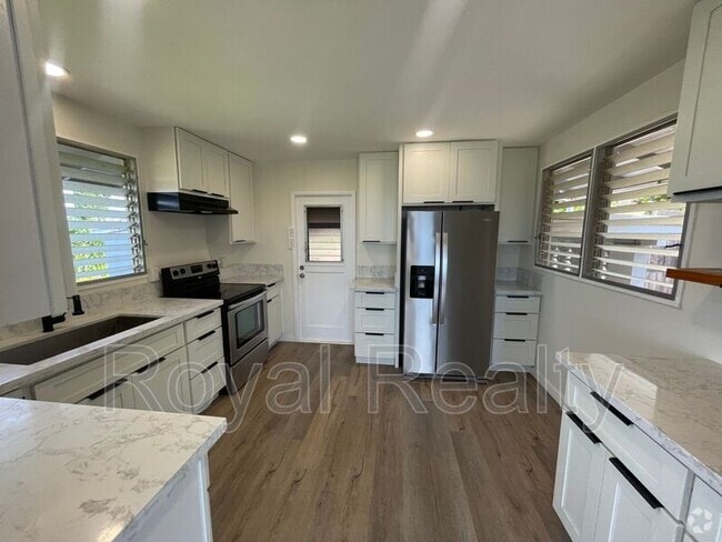 Building Photo - 99-101 A Kihewa Pl (Upper) Rental