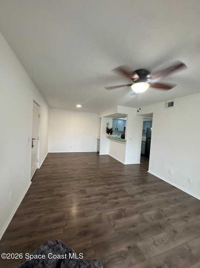 Photo - 975 Sonesta Ave NE Unit 201