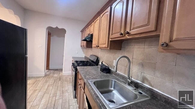 Photo - 798 Miller Ave Unidad 1