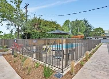 Photo - Layne Court Apartments