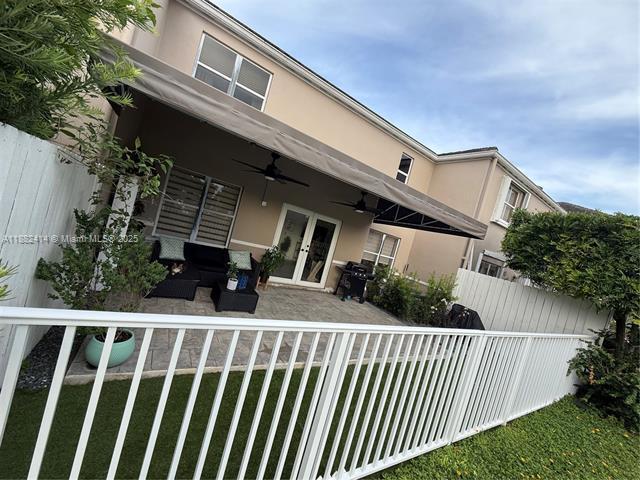 Photo - 5460 SW 70th Pl N