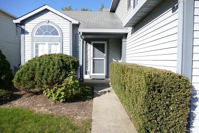 2052 Spice Cir