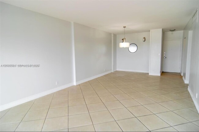 Photo - 1455 N Treasure Dr Unit PHA