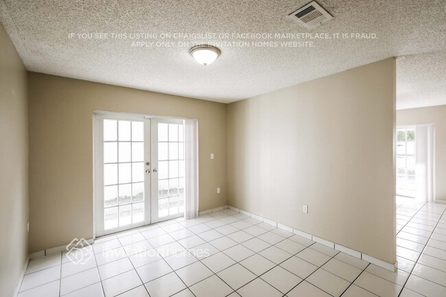 621 SW 176th Ave