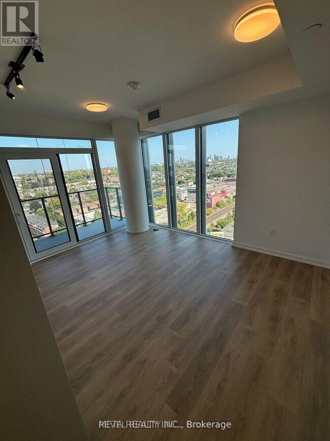 Photo - 1285 Dupont St Unit 1409