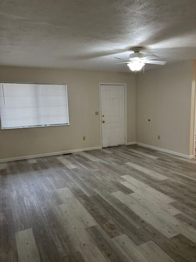 Photo - 1123 S 23rd St