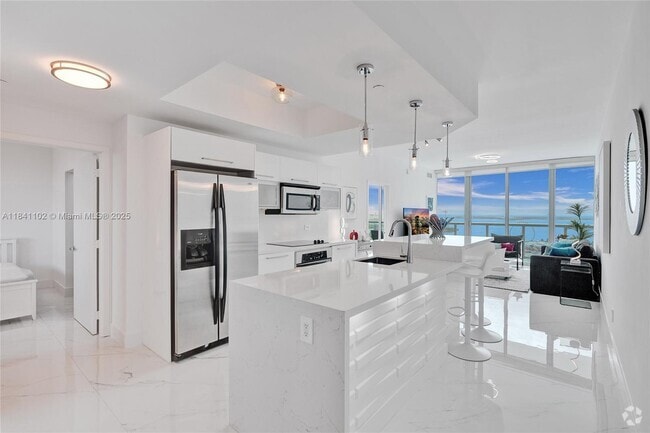 Building Photo - 888 Biscayne Blvd Rental