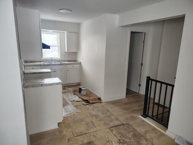 Photo - 403 1st Ave SE Unit #1