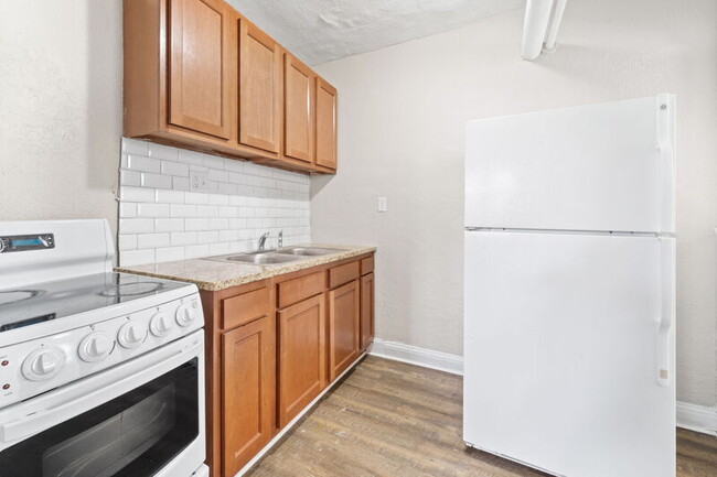 Photo - 7100 Freda St