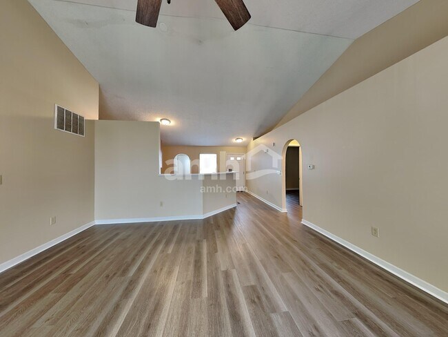 Photo - 5691 Levi Kramer Blvd