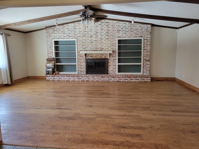 Photo - 2112 Bentham Pl