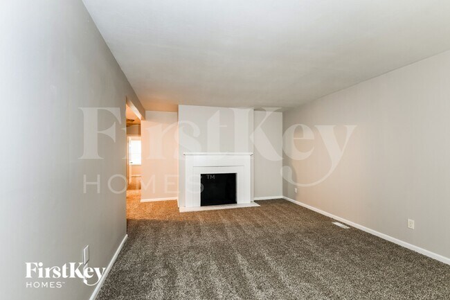 Photo - 9846 Rivermont Dr