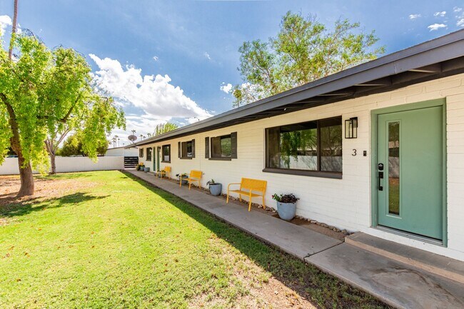 Photo - 6622 E Avalon Dr Unit Avalon 6622 1