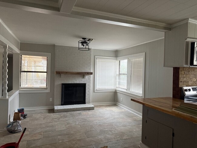 Photo - 3/3 HISD Fenced yard