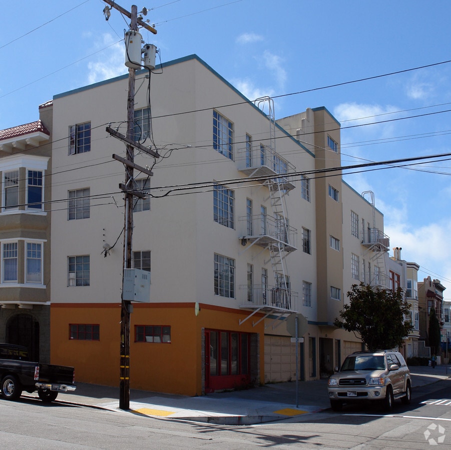 Photo - 1001 Hampshire St Apartments