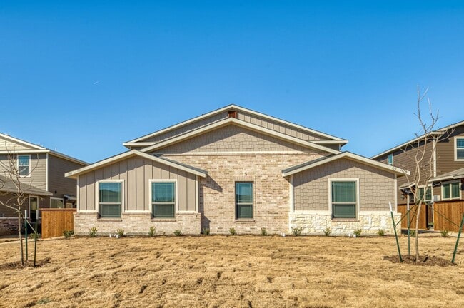 Building Photo - GORGEOUS 2 BEDROOM FOUR PLEX LOCATED IN MIDLOTHIAN ISD!