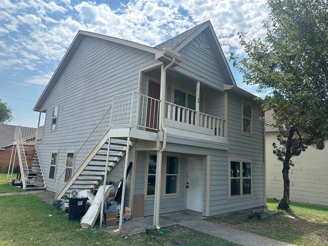 Building Photo - 1205 Dawson Cir Rental