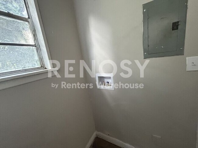 Photo - Newly renovated 3 bedroom, 1 bathroom minutes from Miles College and is an easy 15-to-20-minute d...