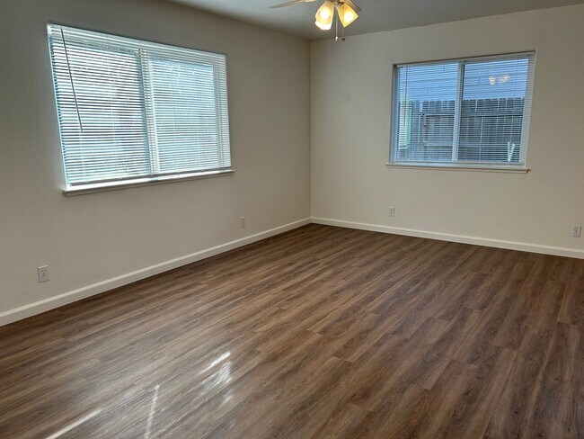 Photo - 582 Morgan Dr Unidad 1