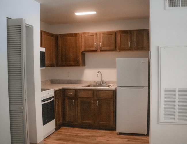 Kitchen - Bonne Terre Village