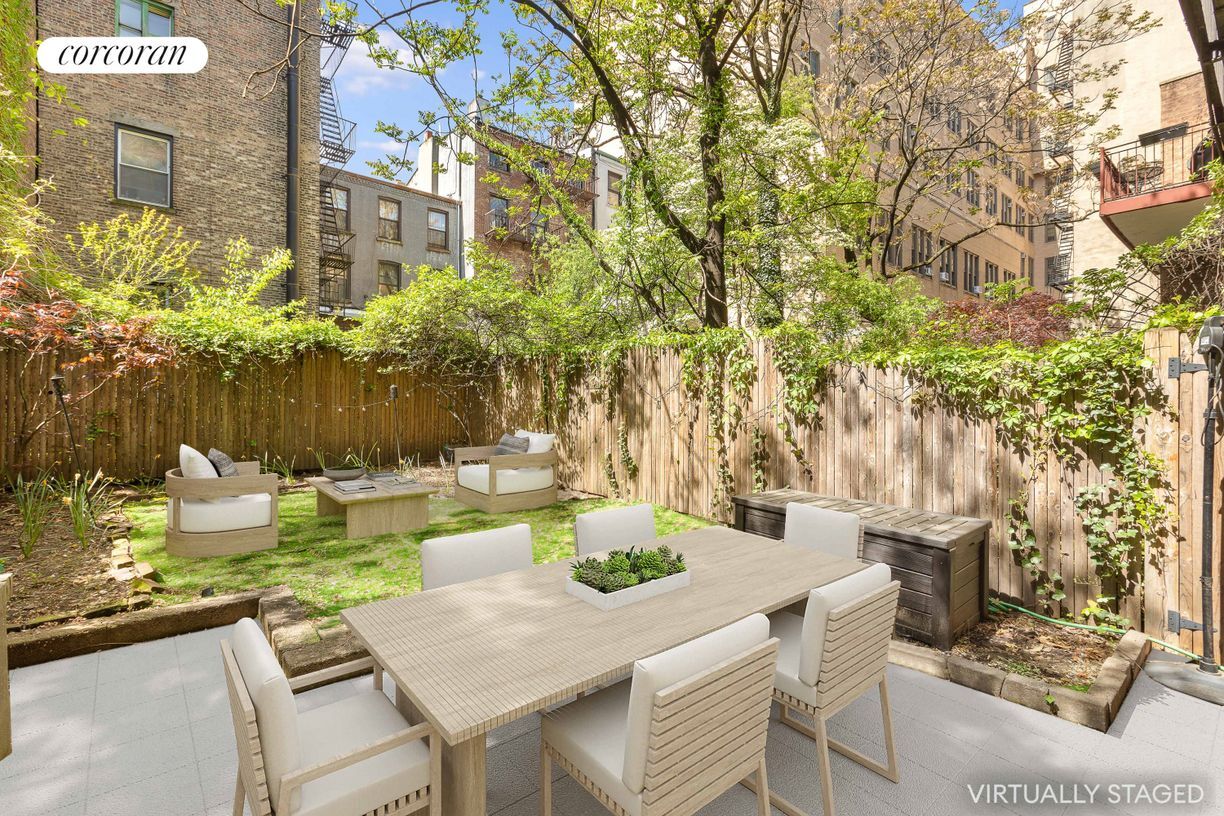 Photo - 328 W 19th St Apartment