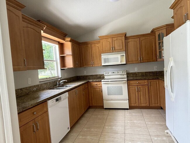 Photo - 1341 SW Oriole Ln