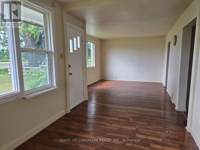Photo - 16 Elm Grove Ave