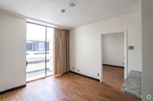 1HAB, 1BA - 450 ft²