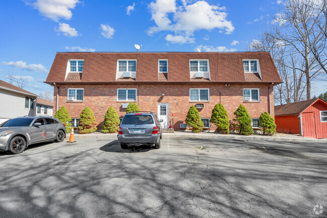 Building Photo - 269 W Washington St Unit 1 Rental