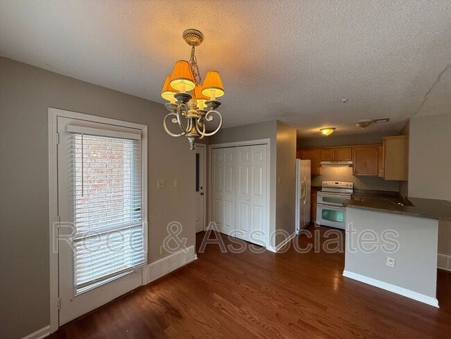 Photo - 1173 Clear Creek Rd