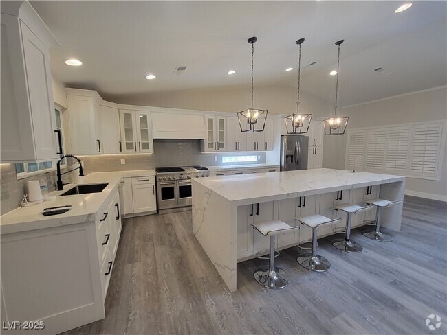 Building Photo - 5836 Corazon Dr Rental