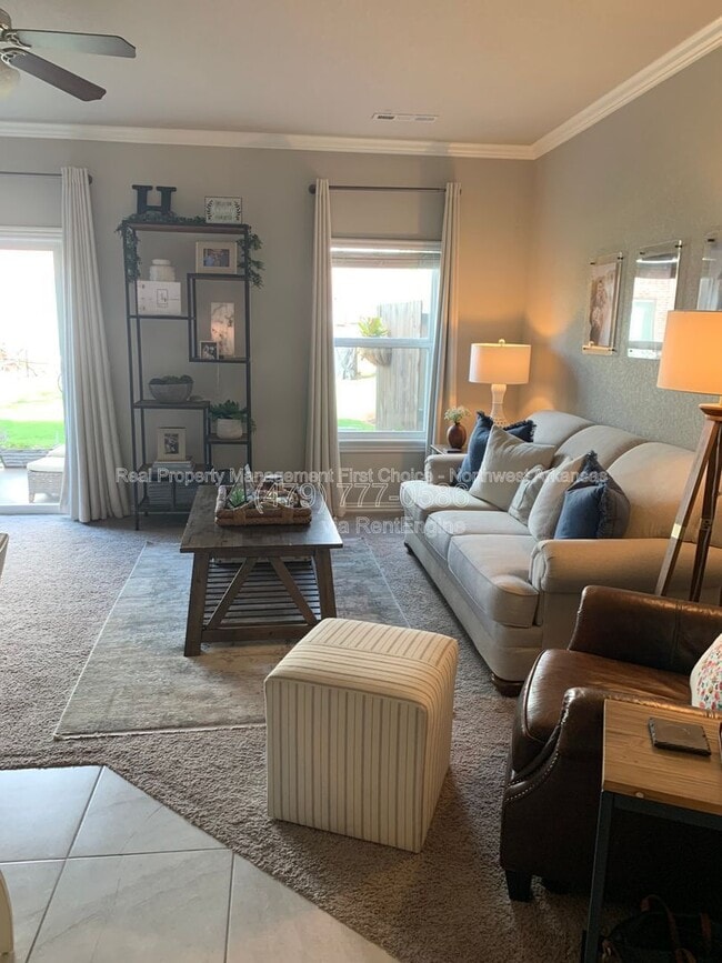 Photo - 2761 W Kilimanjaro Way