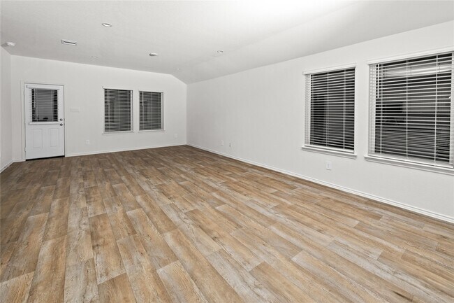 Photo - 4227 Bedwyn Bay Dr