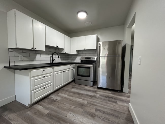 Photo - 1340 S 200 E Unidad #11