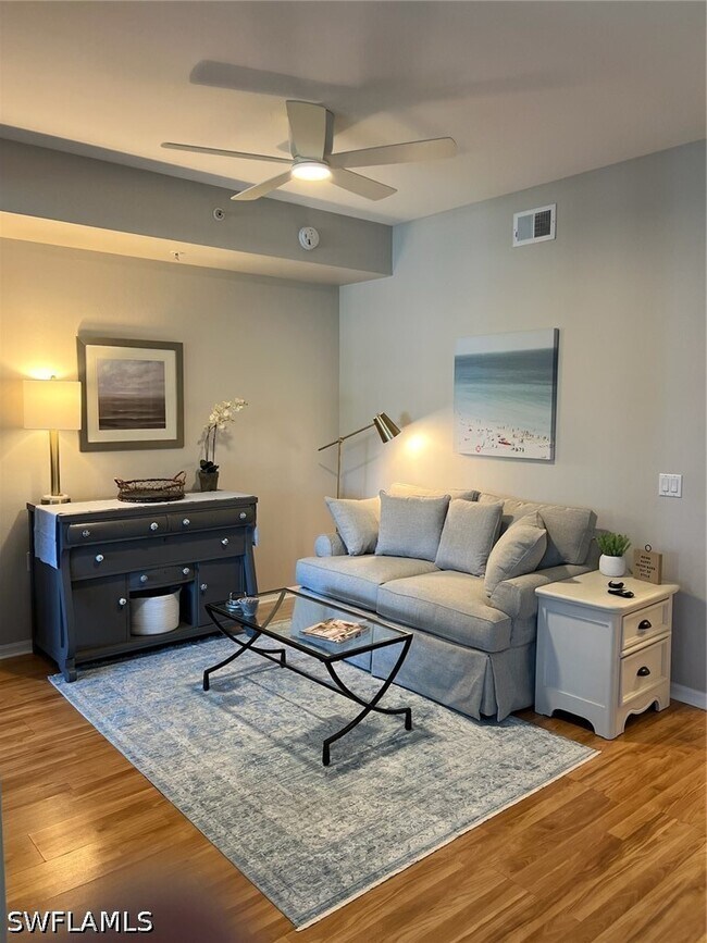 2815 Cypress Trace Cir Unit 102