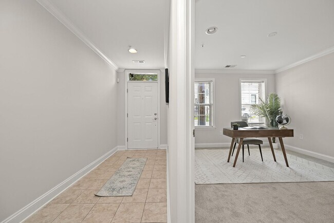 Photo - 25 Birckhead St
