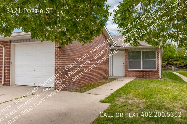 Photo - 3421 Portia St