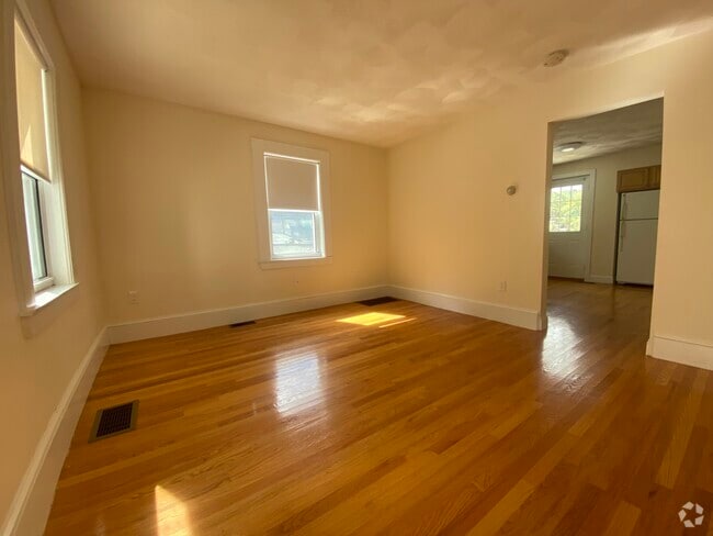 Building Photo - 7 Rifle Ct Unit 1 Rental