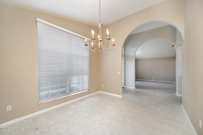 Photo - 776 Carriage Hill Rd